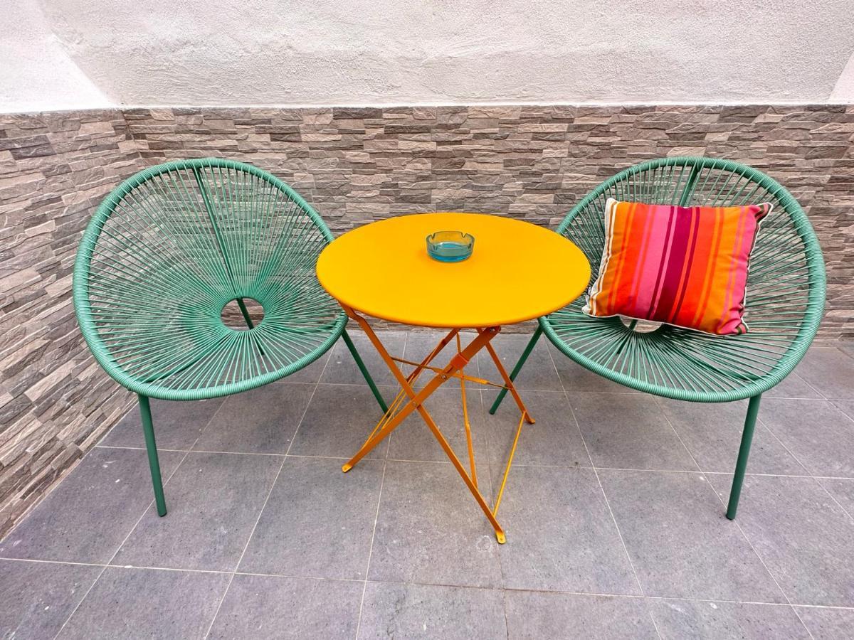 Setubal Beach Vibes - Patio ภายนอก รูปภาพ