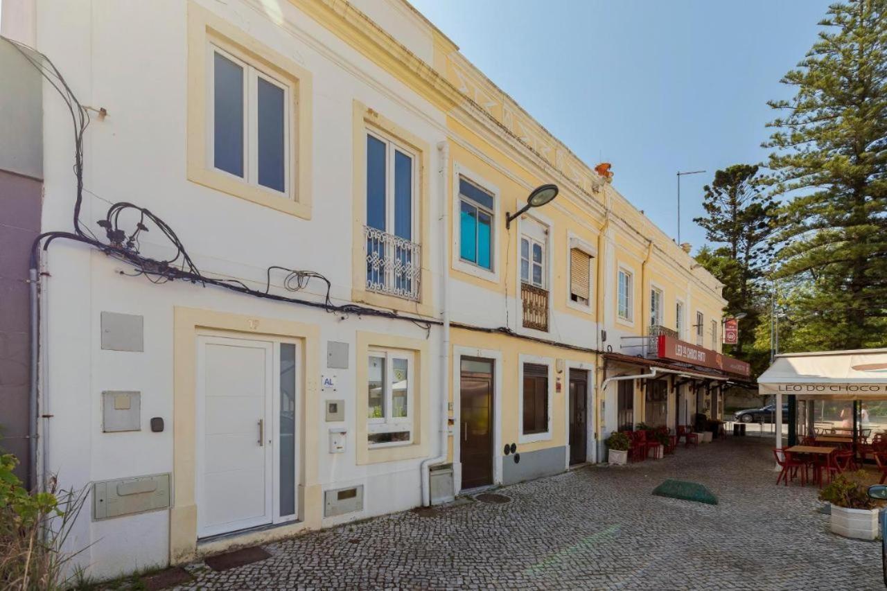 Setubal Beach Vibes - Patio ภายนอก รูปภาพ